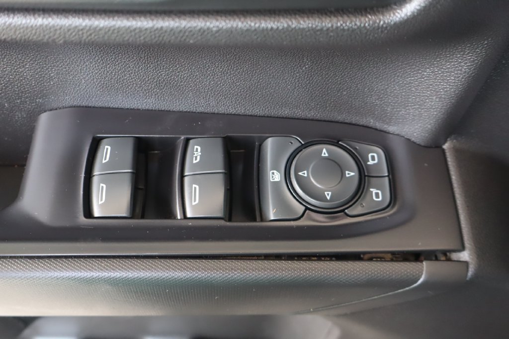 Used 2019 Chevrolet Silverado 1500 Custom Trail Boss w/ Custom Convenience Package AWD/4WD image 14