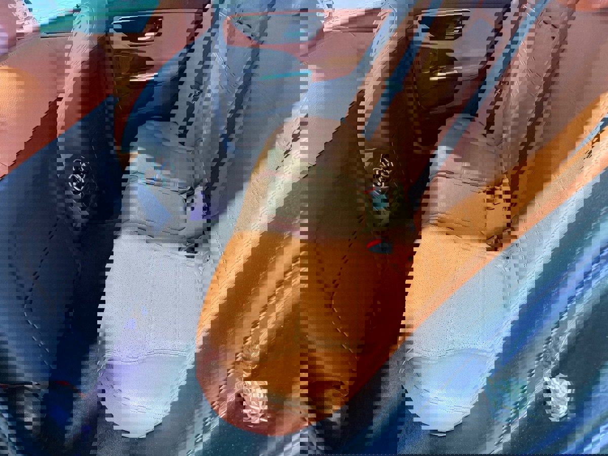 Used 2023 Mercedes-Benz C 300 4MATIC Sedan w/ Exclusive Trim Package image 55