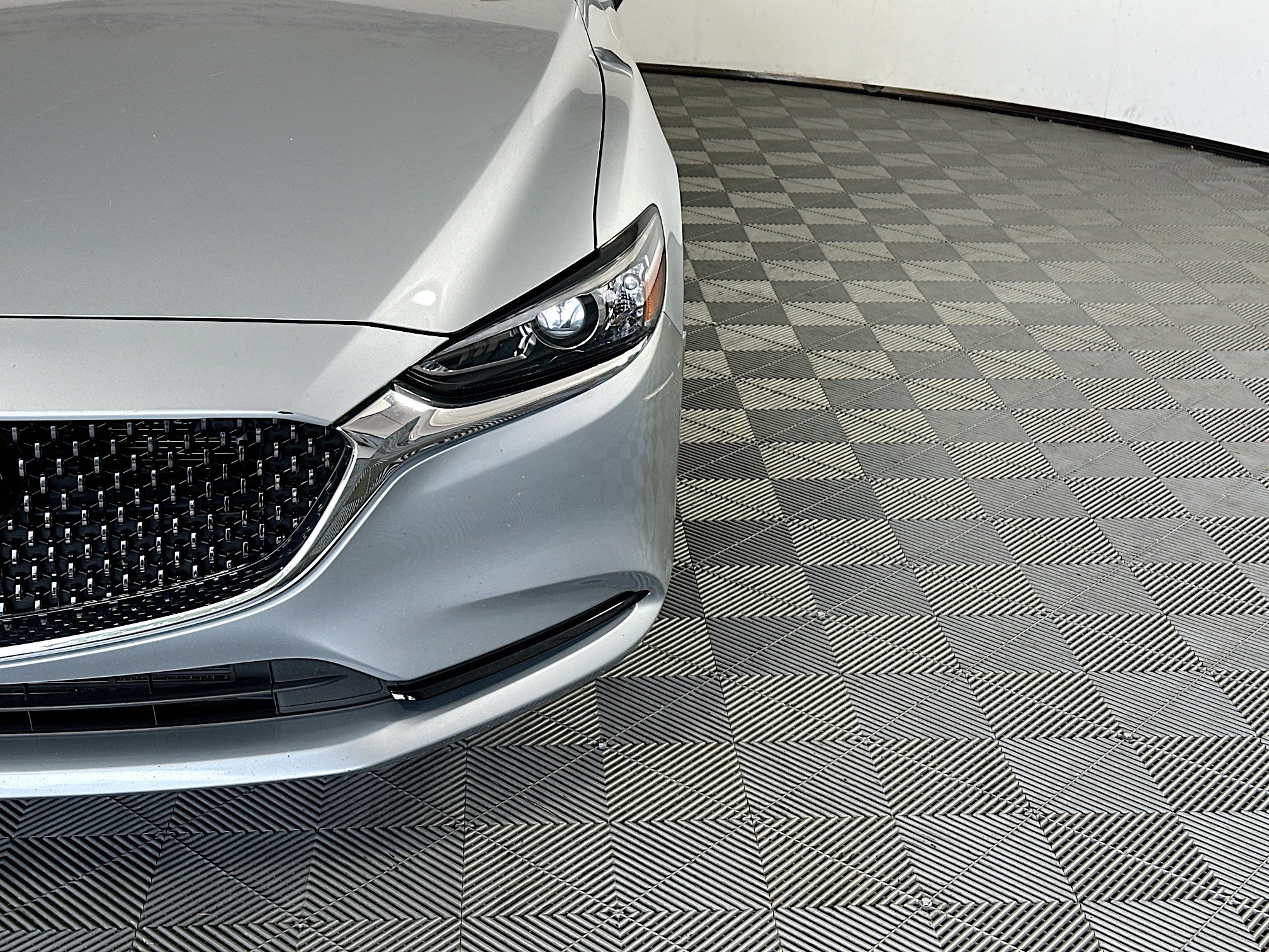 Used 2018 MAZDA MAZDA6 Grand Touring FWD image 9