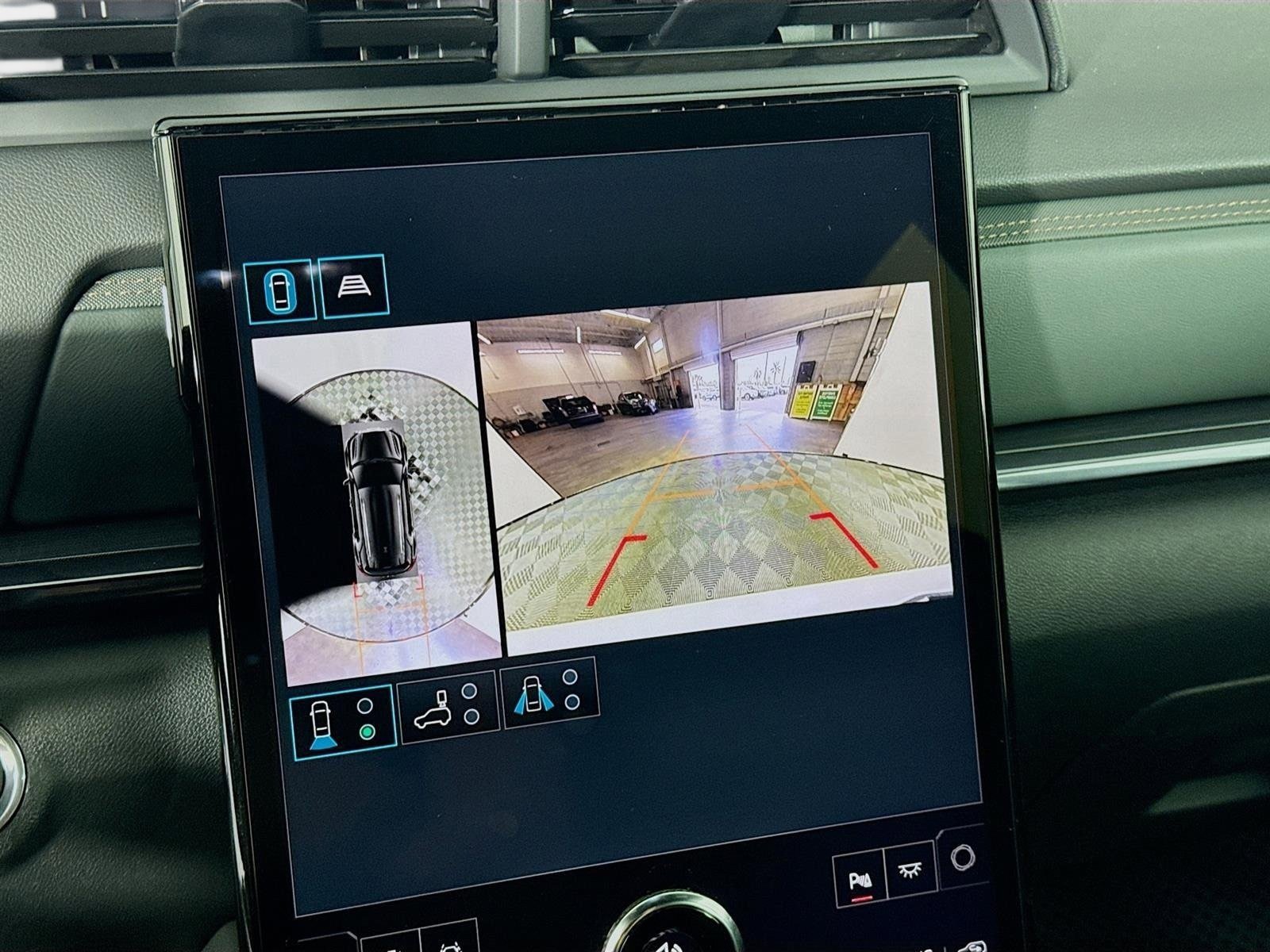 New 2026 GMC Terrain AT4 w/ Convenience Package III AWD/4WD image 16