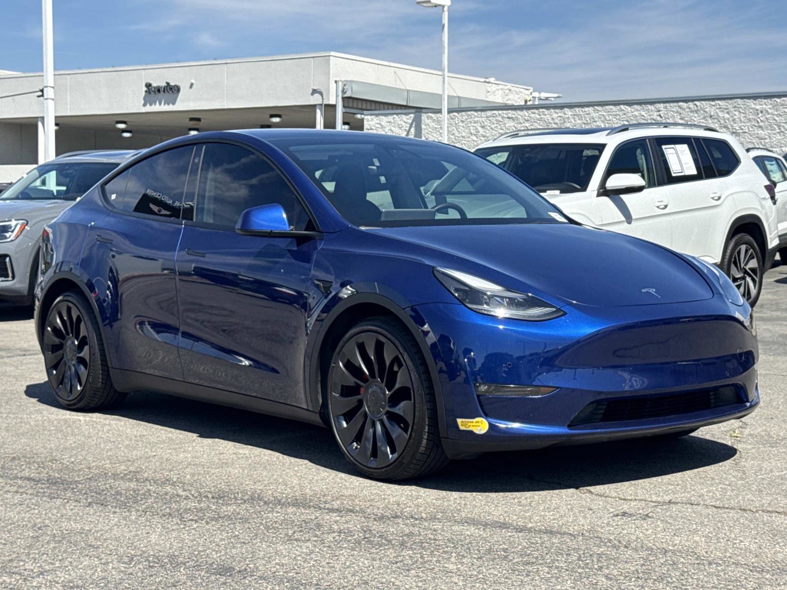 Used 2022 Tesla Model Y Performance image 7