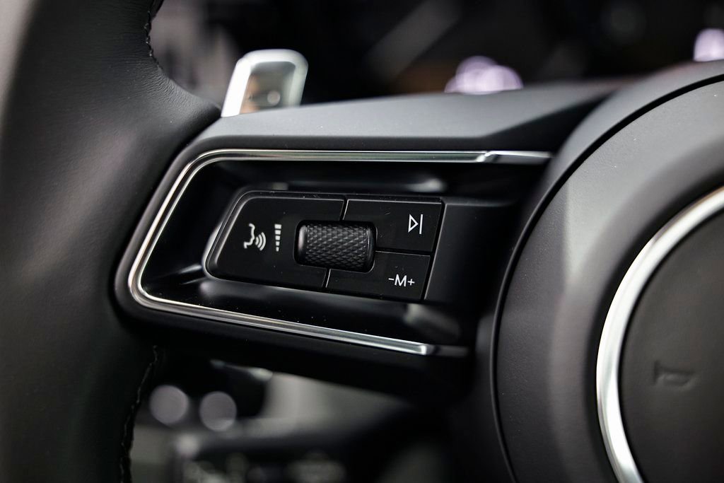 New 2026 Porsche Macan image 34