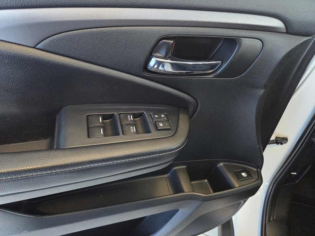 Used 2024 Honda Ridgeline Sport image 13