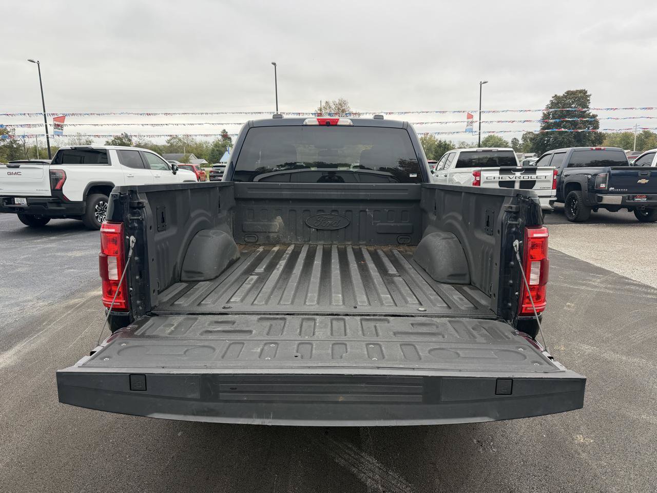 Used 2022 Ford F150 XLT w/ Trailer Tow Package AWD/4WD image 6