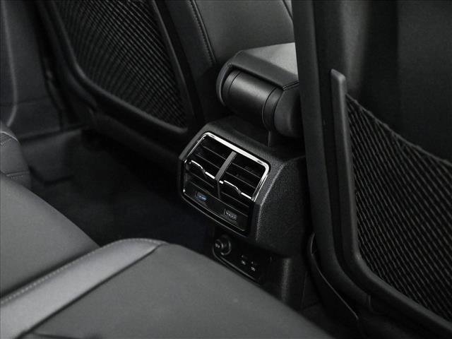 Used 2023 Audi Q3 2.0T Premium Plus w/ Premium Plus Package image 18