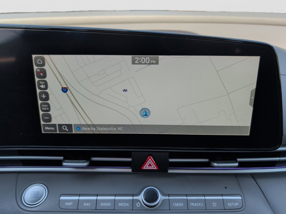 Certified 2024 Hyundai Elantra SEL w/ Convenience Package FWD image 17