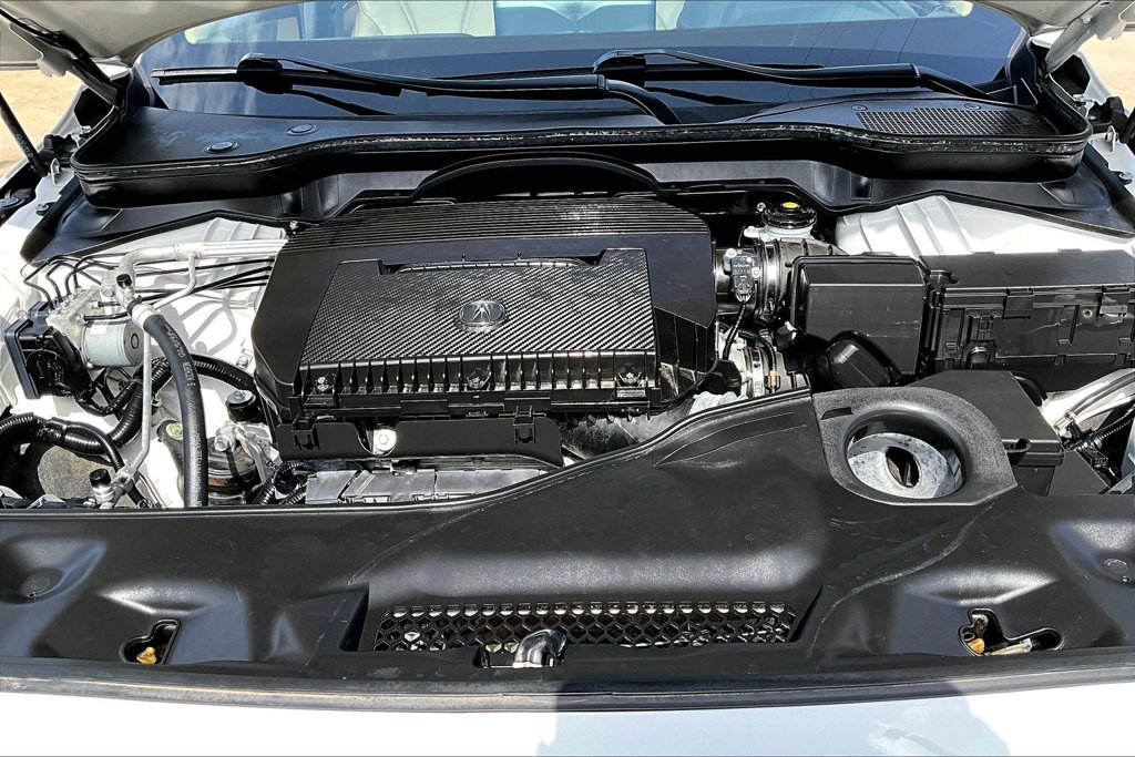 Used 2023 Acura MDX w/ Technology Package FWD image 13