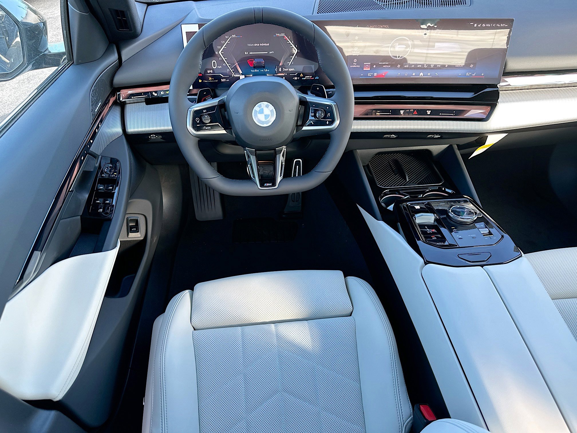 New 2026 BMW 530i w/ M Sport Package image 17