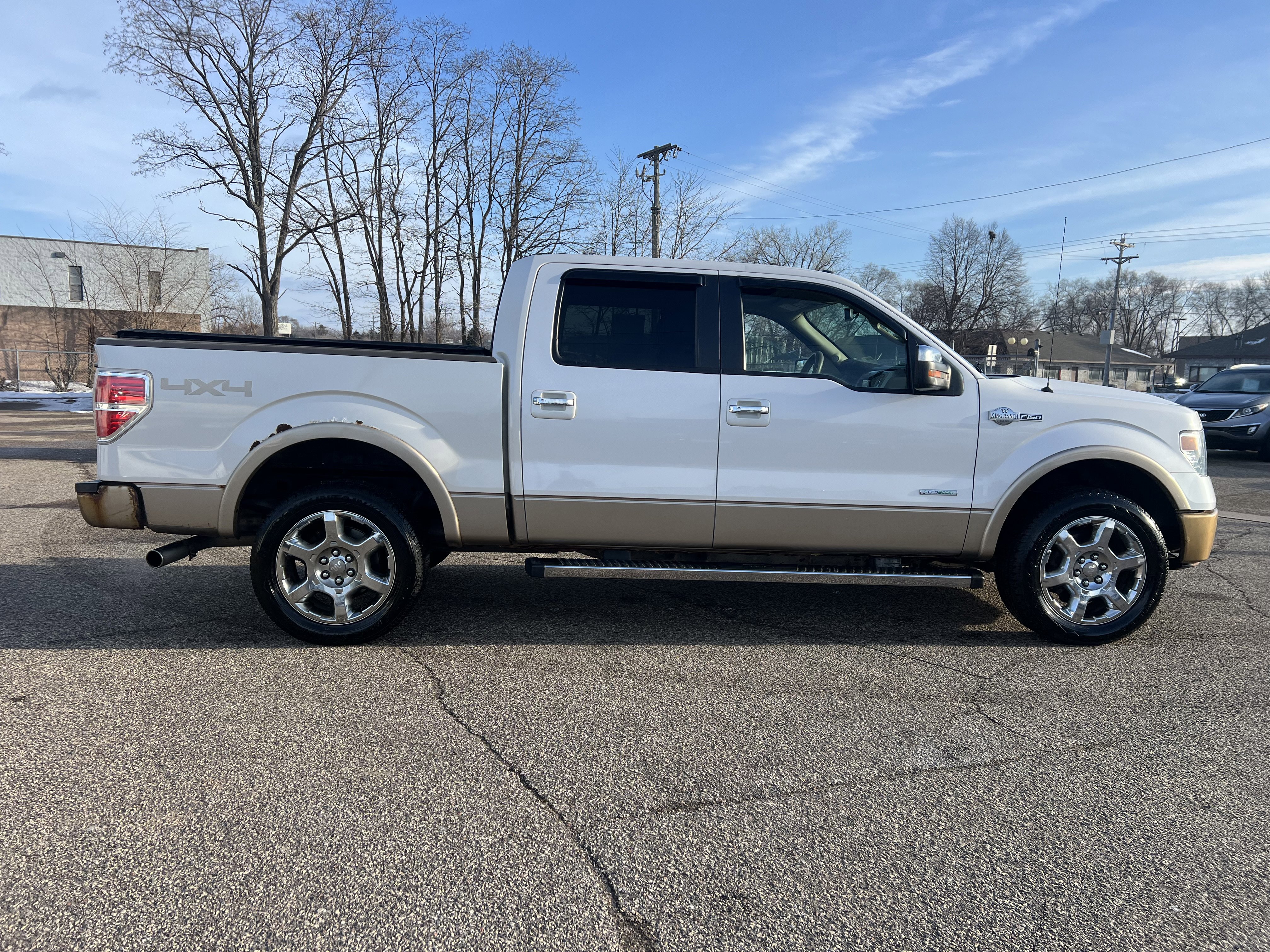 Used 2013 Ford F150 King Ranch w/ King Ranch Luxury Pkg image 9