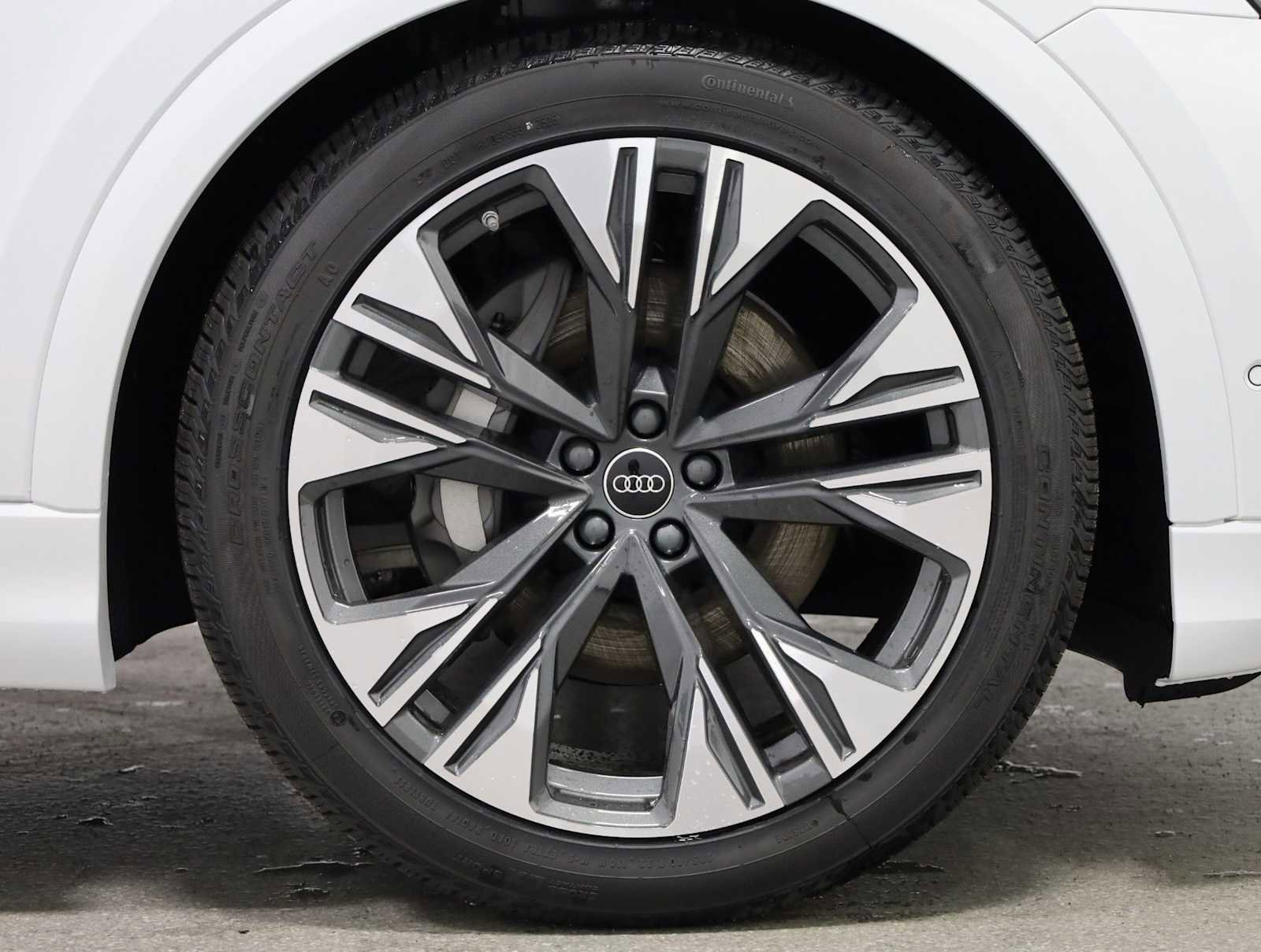 New 2026 Audi Q8 Premium Plus image 12