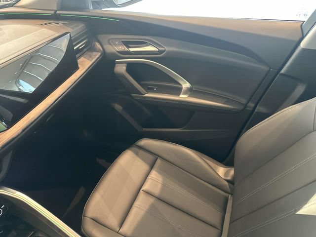 New 2026 Audi Q5 Premium AWD/4WD image 13