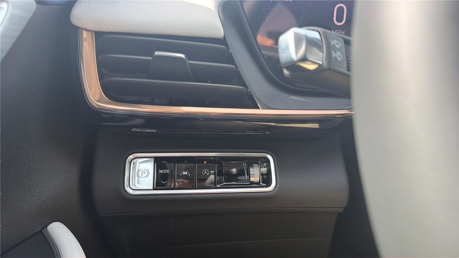 New 2026 Buick Envision Avenir image 14