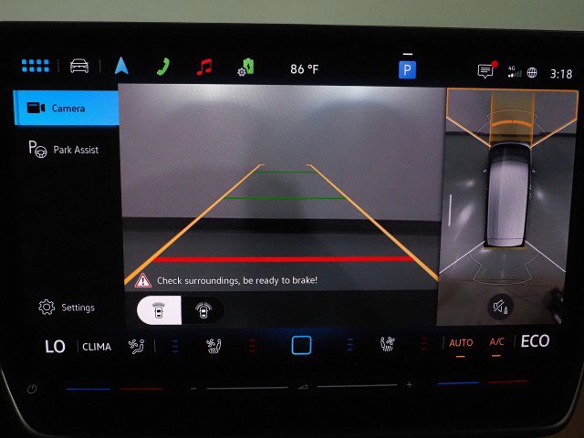 Used 2025 Volkswagen ID. Buzz 1st Edition image 29