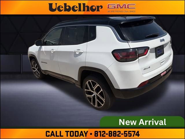 Used 2024 Jeep Compass Limited w/ Elite Group image 9