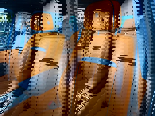 Used 2023 Rolls-Royce Cullinan w/ Dark Exterior Package image 57