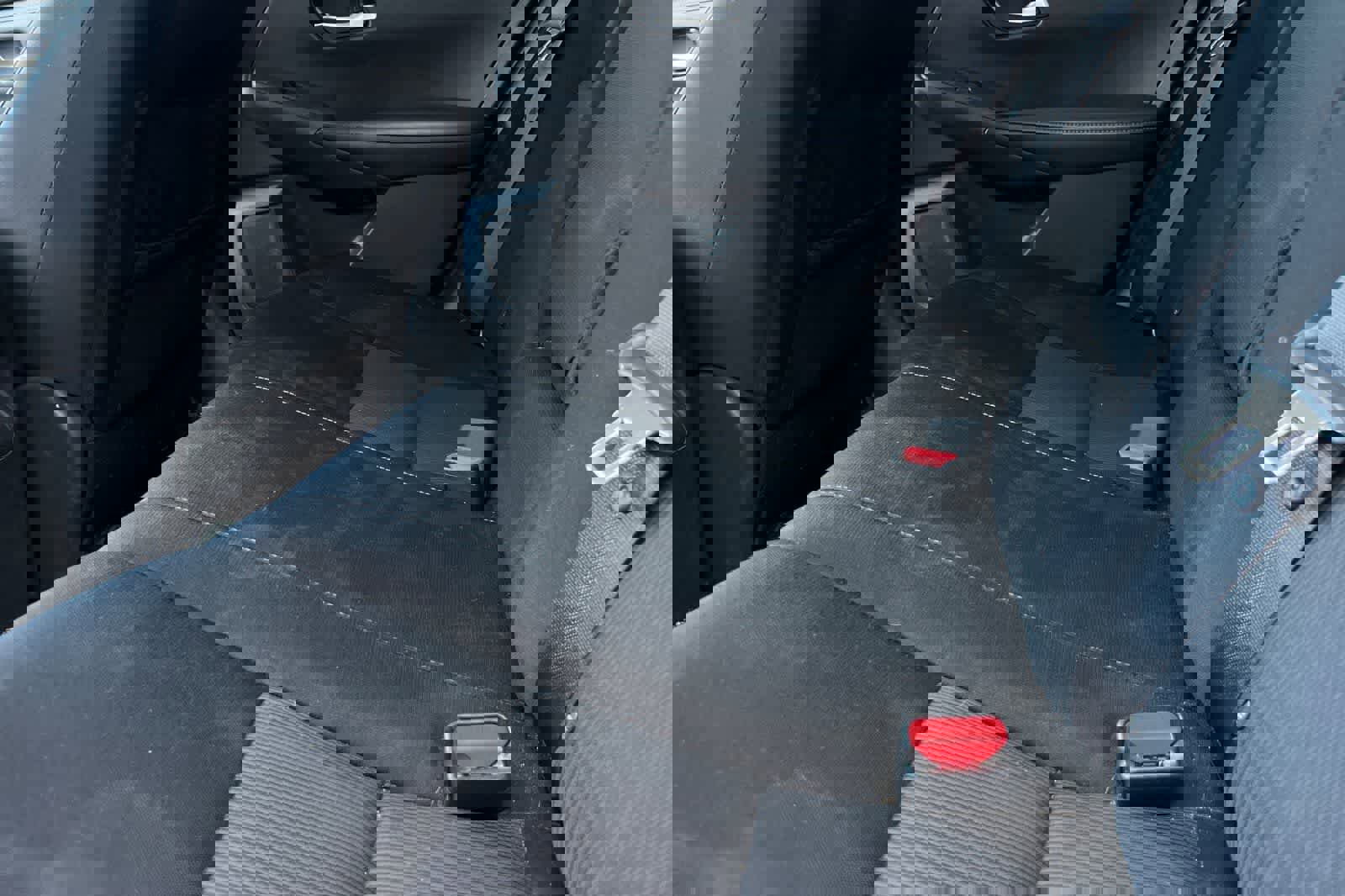 Used 2021 Nissan Sentra SV image 5