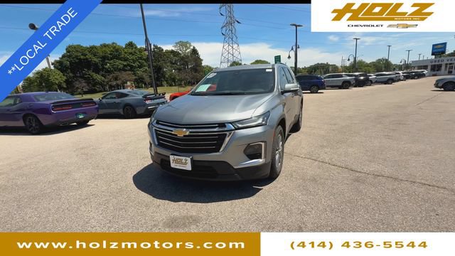 Certified 2023 Chevrolet Traverse LT w/ Rear Camera Mirror Package AWD/4WD image 3