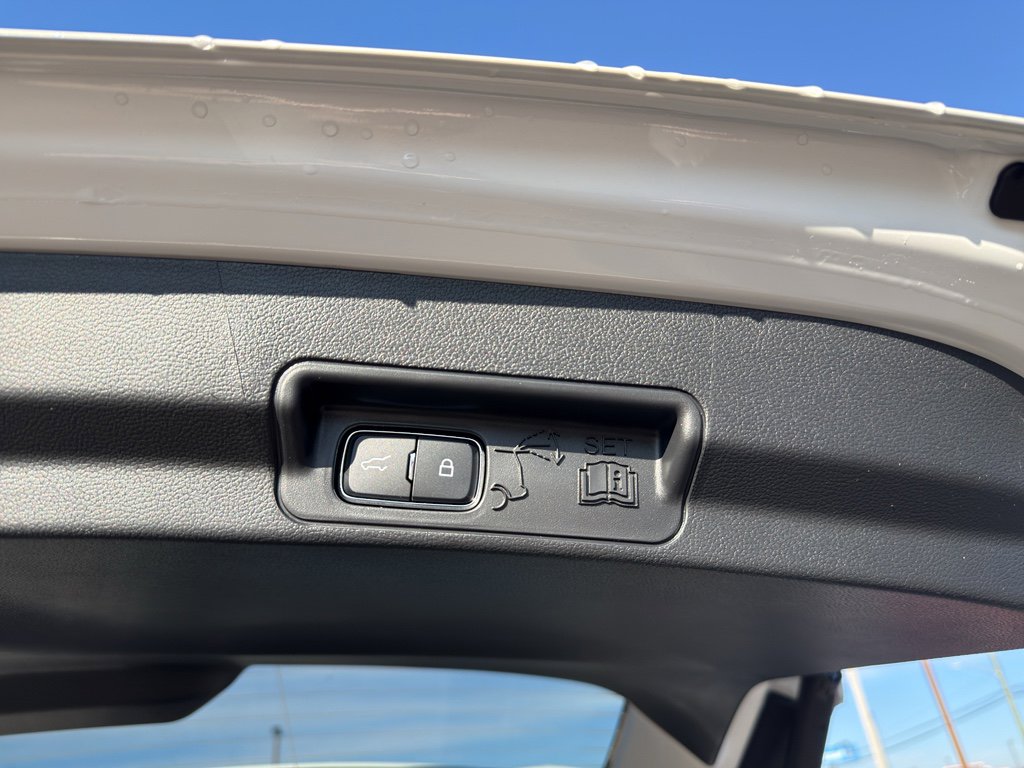 New 2026 Ford Explorer Active w/ Active Comfort Package image 27