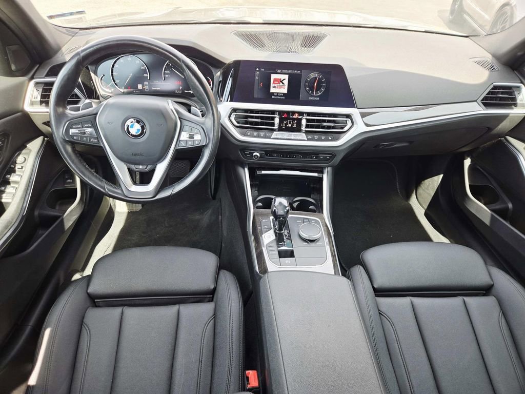 Used 2020 BMW 330i xDrive Sedan w/ Convenience Package AWD/4WD image 10