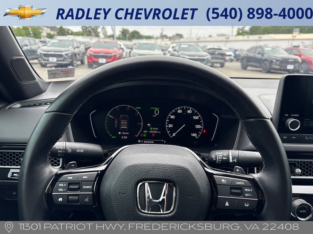 Used 2025 Honda Civic Sport image 12