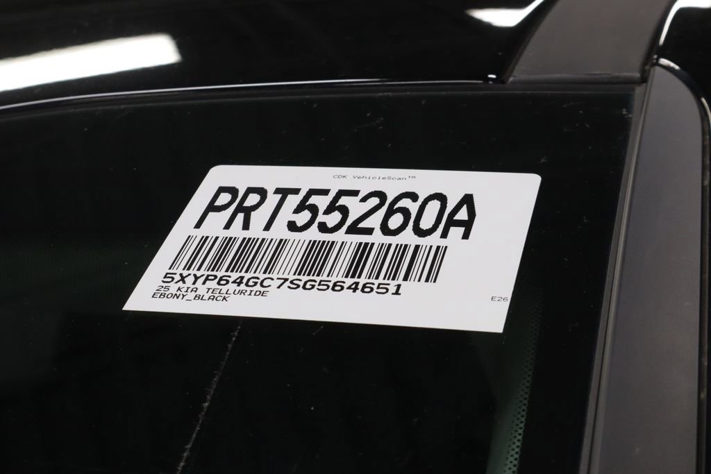 Used 2025 Kia Telluride S FWD image 39