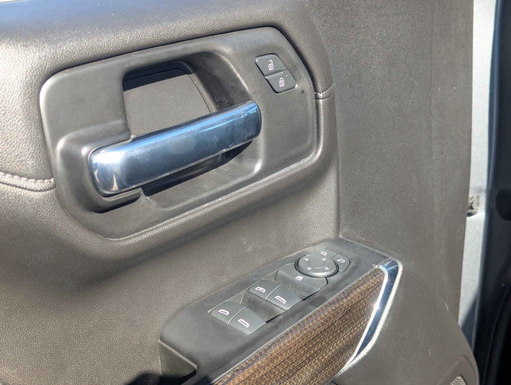 Used 2022 Chevrolet Silverado 1500 LT RWD image 26