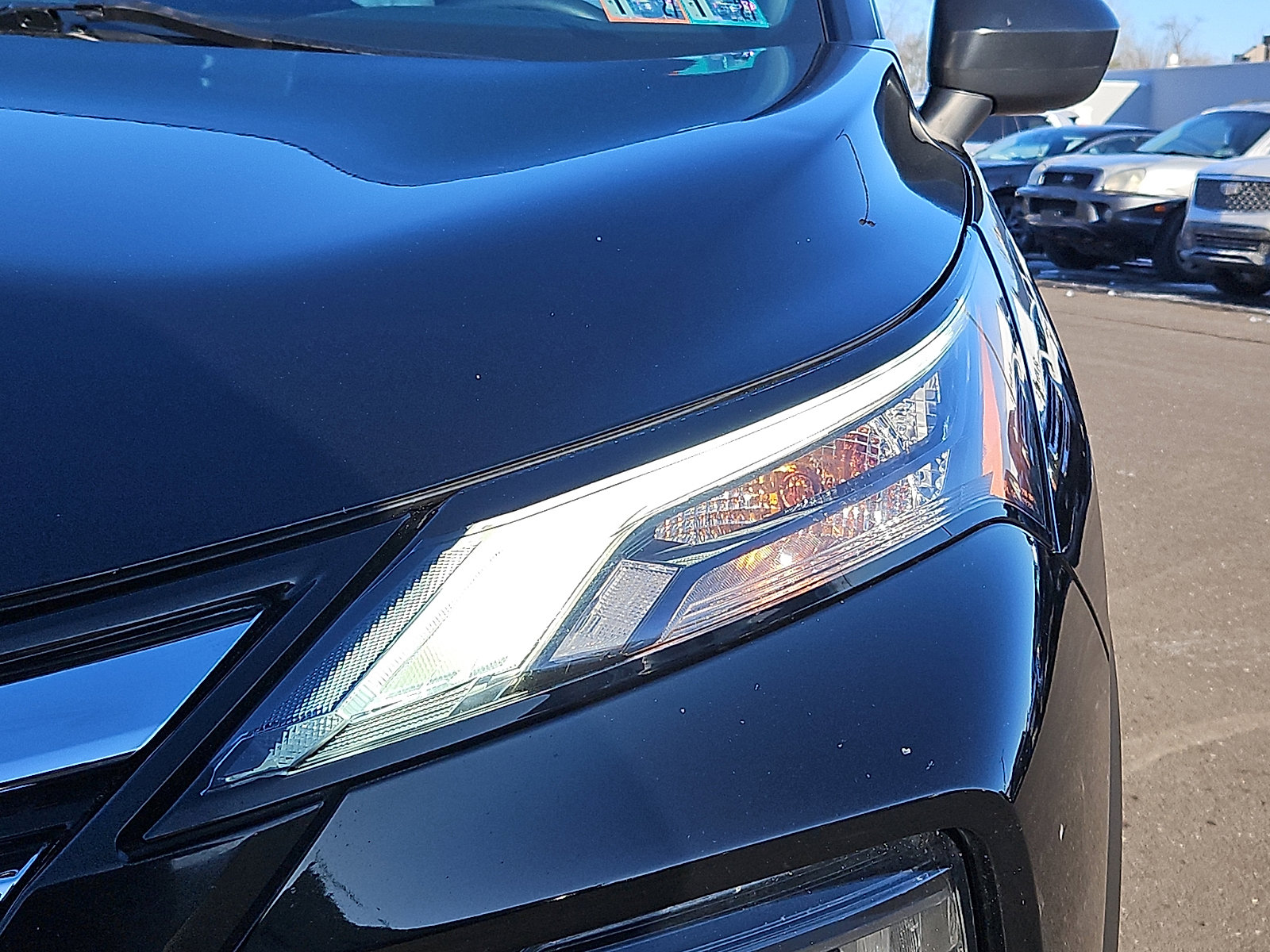 Used 2024 Nissan Rogue S image 9