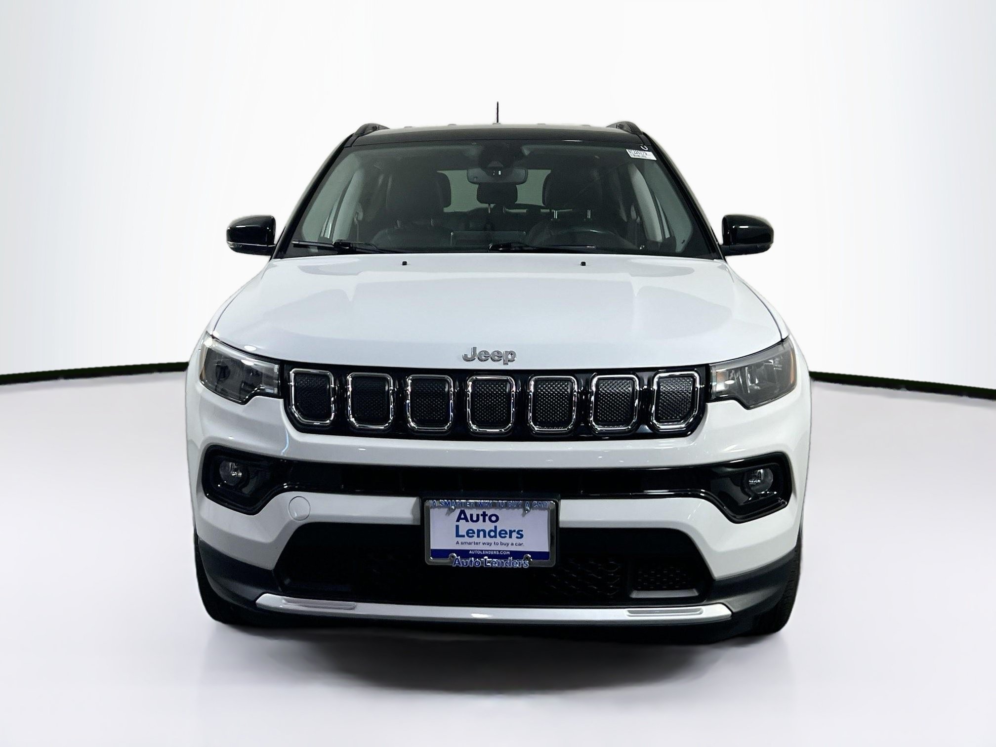 Used 2022 Jeep Compass Limited AWD/4WD image 2