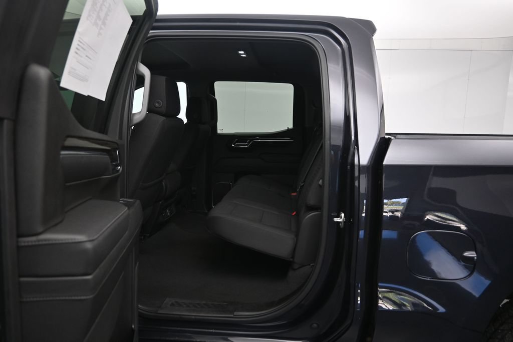 Used 2023 Chevrolet Silverado 1500 LT w/ Convenience Package II AWD/4WD image 22