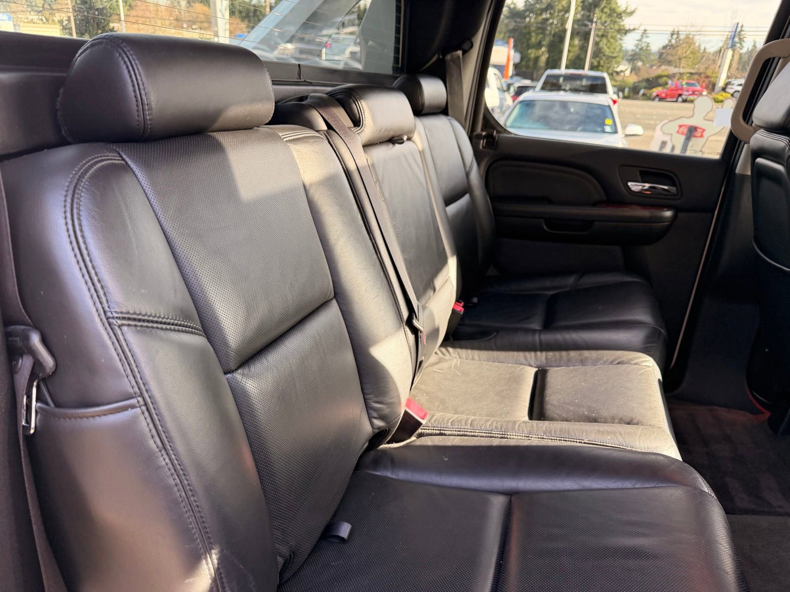 Used 2008 Cadillac Escalade EXT image 35