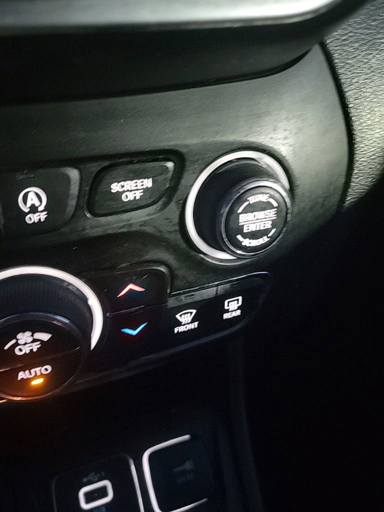 Used 2022 Jeep Cherokee Latitude Lux image 58