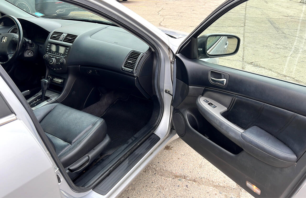 Used 2005 Honda Accord EX-L image 14