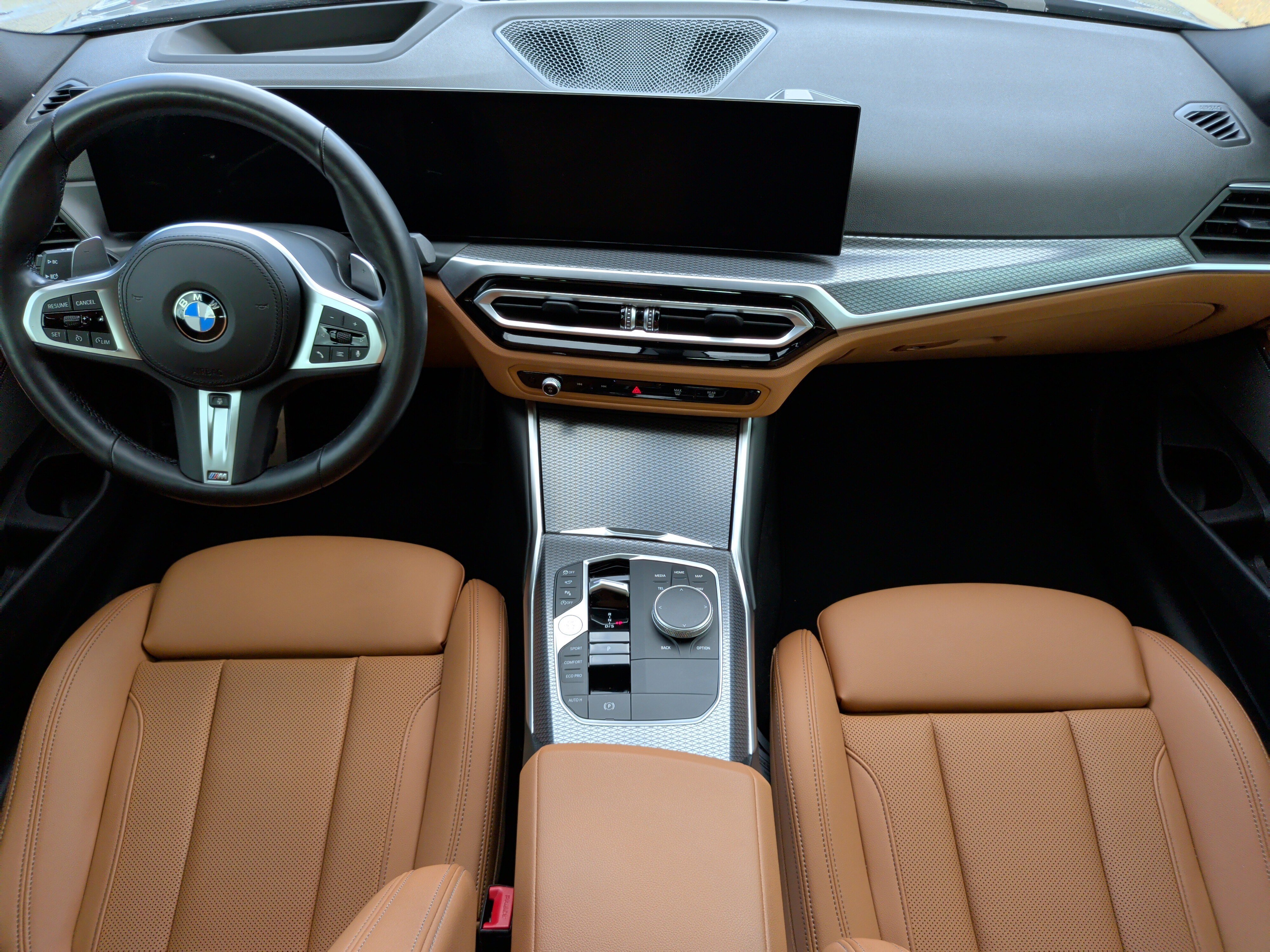 Certified 2023 BMW 330i xDrive Sedan w/ M Sport Package image 32