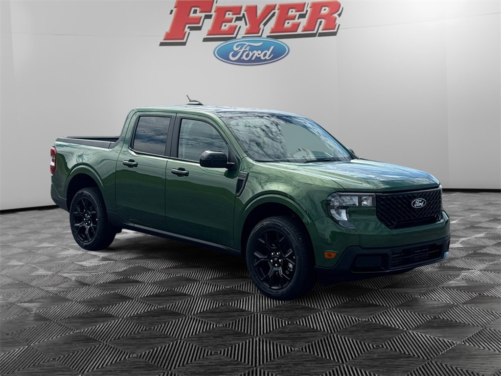 New 2025 Ford Maverick XLT w/ Black Appearance Package image 3