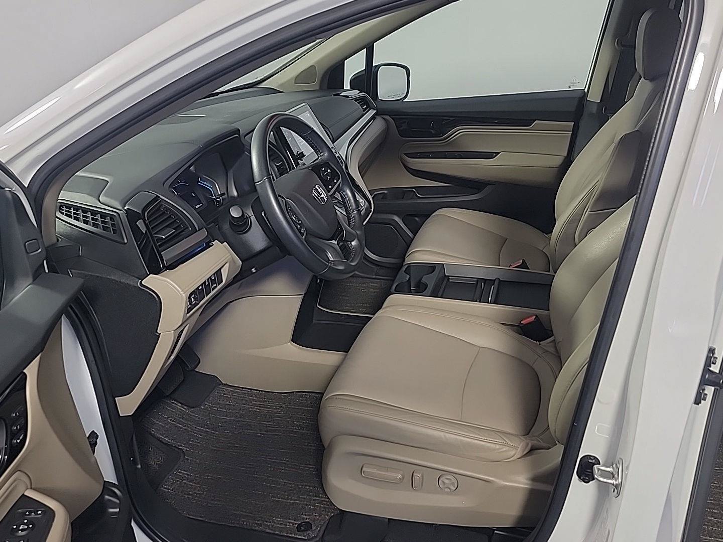 Certified 2022 Honda Odyssey Touring image 19