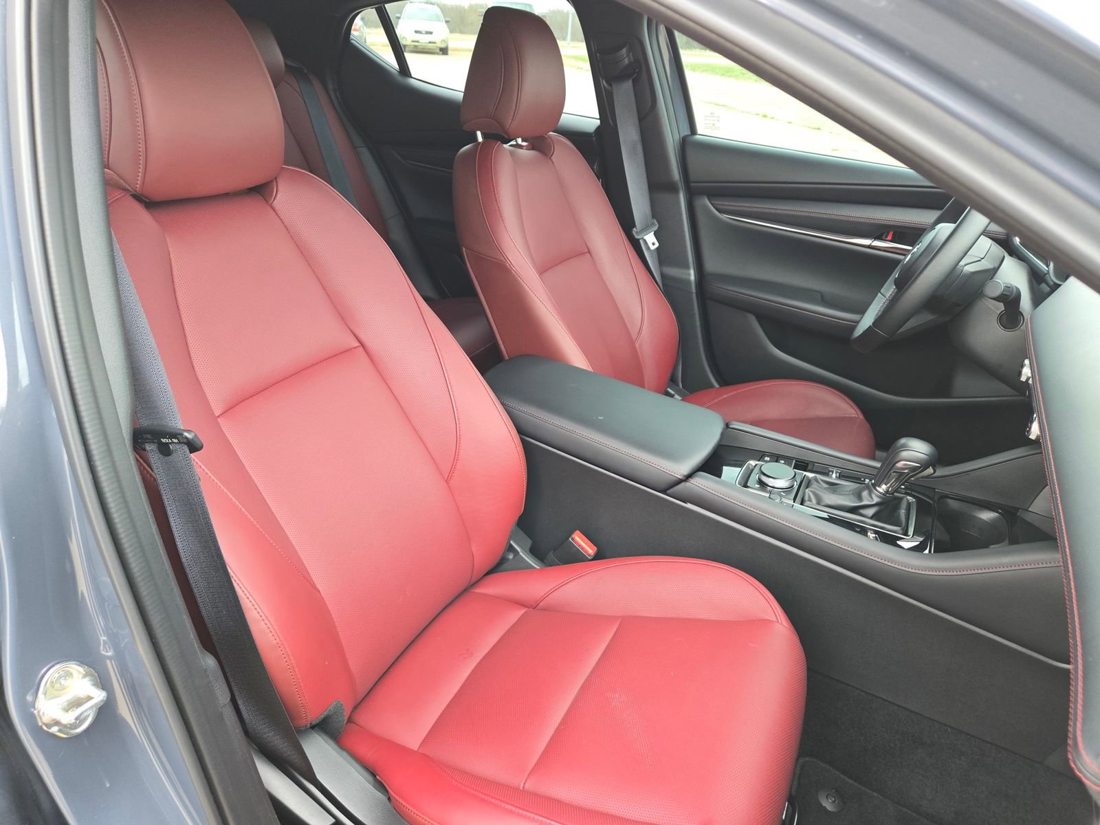 Certified 2025 MAZDA MAZDA3 Carbon image 24