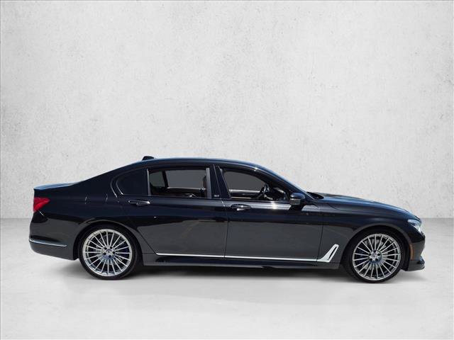 Used 2017 BMW ALPINA B7 xDrive AWD/4WD image 4