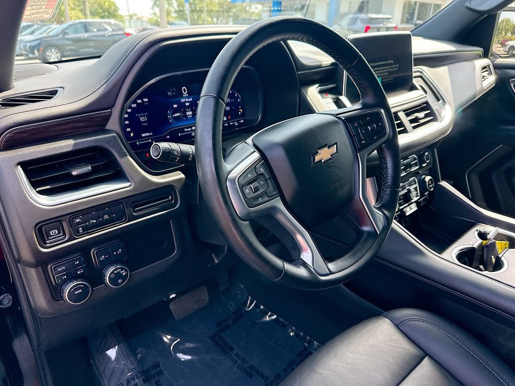 Certified 2024 Chevrolet Suburban LT AWD/4WD image 9