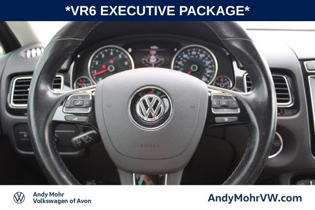 Used 2016 Volkswagen Touareg VR6 AWD/4WD image 27