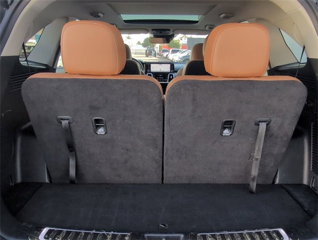 Used 2022 Kia Sorento SX Prestige w/ Rust Color Package image 27