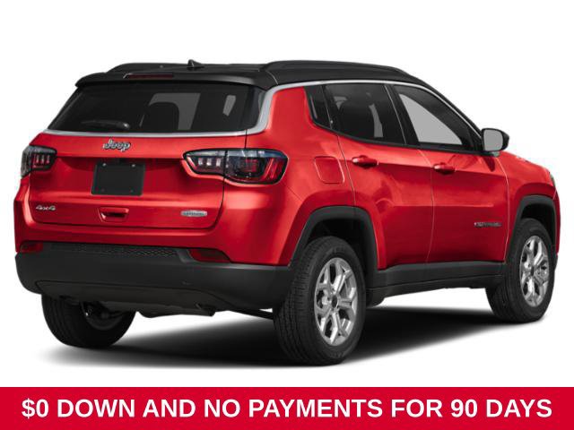 Used 2025 Jeep Compass Limited AWD/4WD image 2