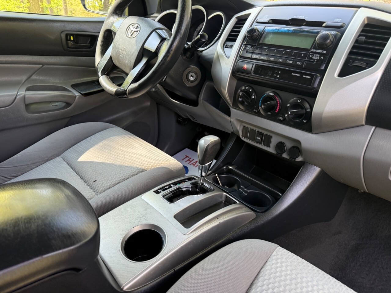 Used 2012 Toyota Tacoma PreRunner w/ SR5 Pkg RWD image 40