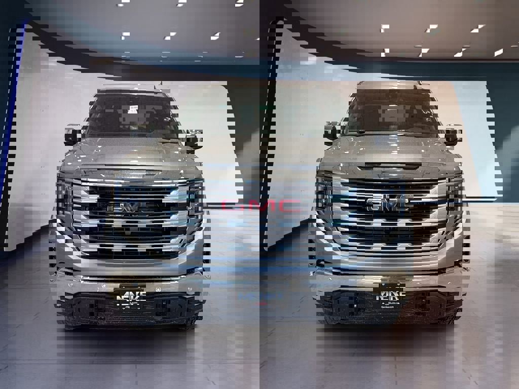 New 2026 GMC Sierra 1500 SLE image 2