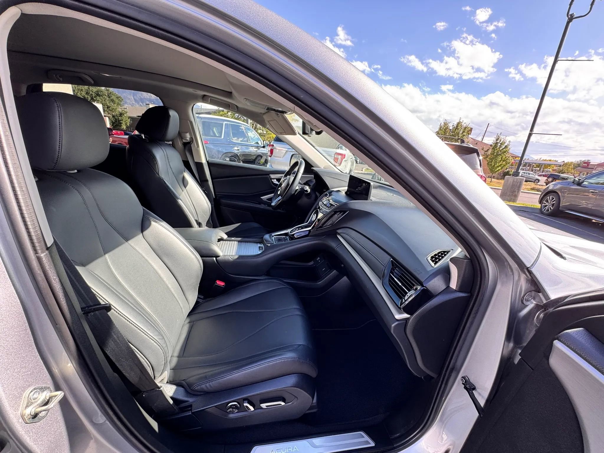 Used 2020 Acura RDX FWD image 30