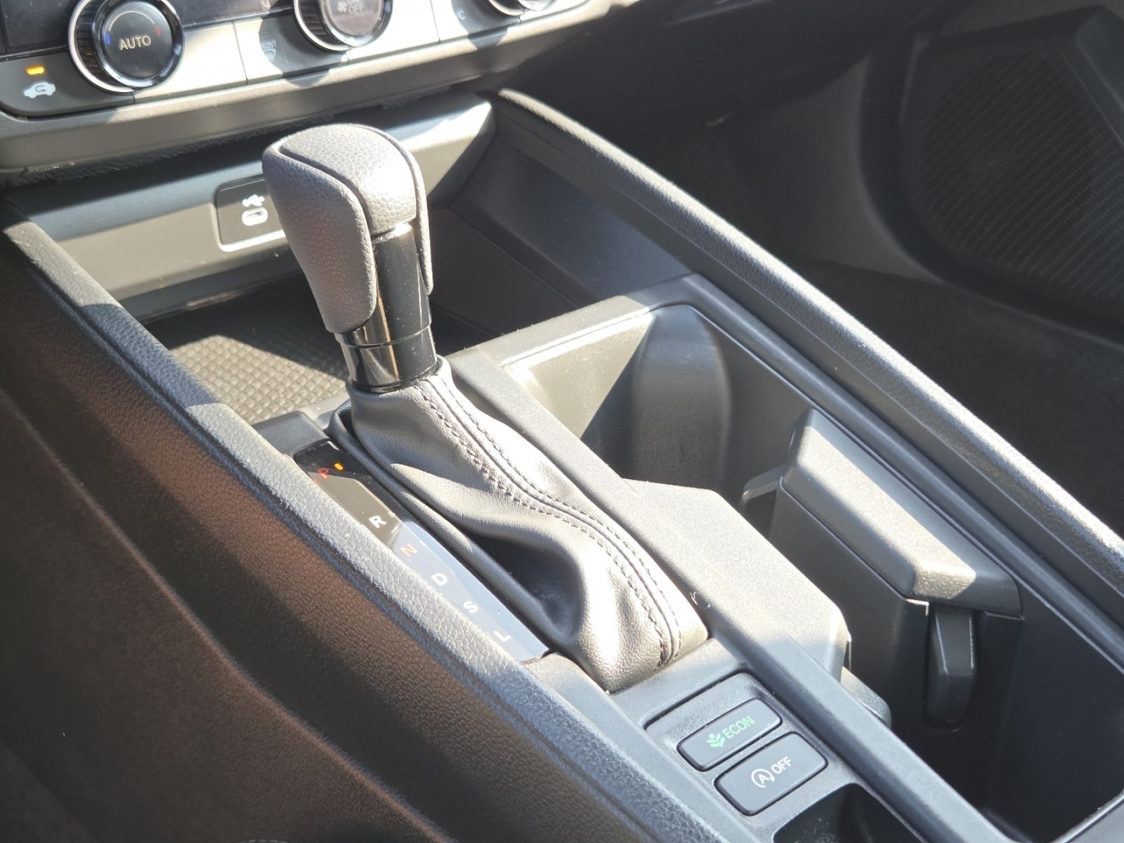Certified 2024 Honda Accord EX image 33