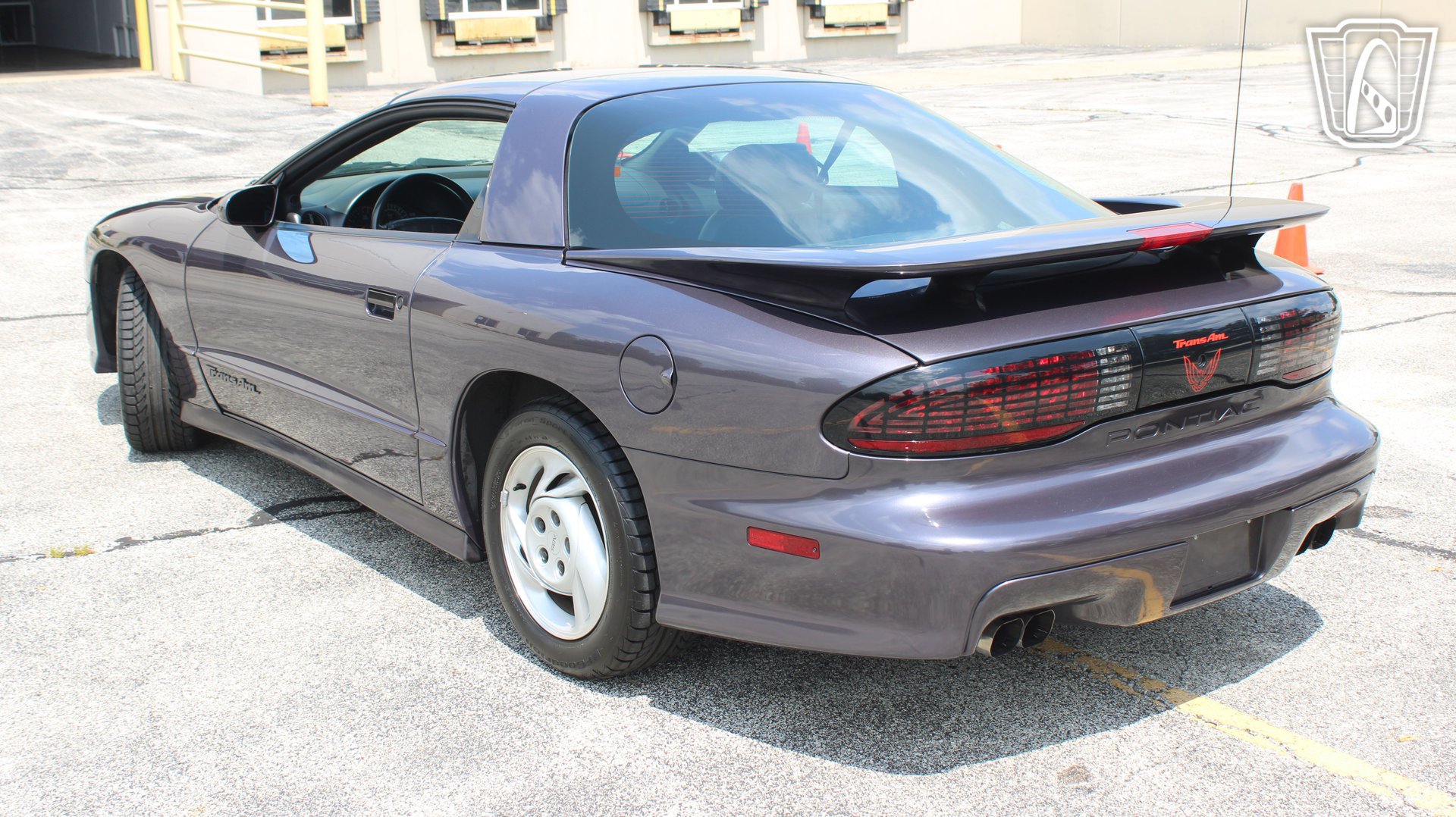 Used 1994 Pontiac Firebird Trans Am RWD image 3