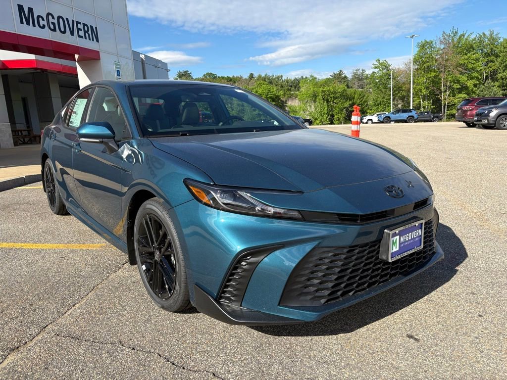 New 2026 Toyota Camry SE FWD image 7