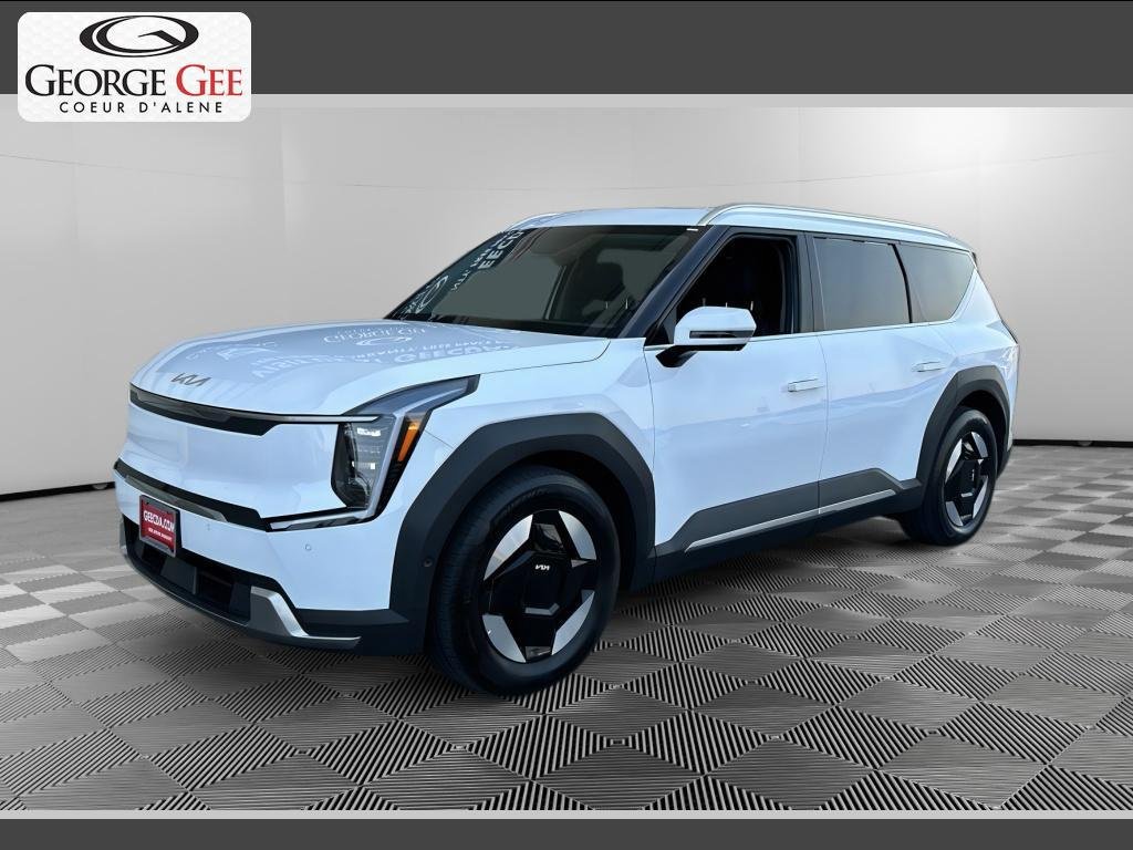 Certified 2026 Kia EV9 Wind