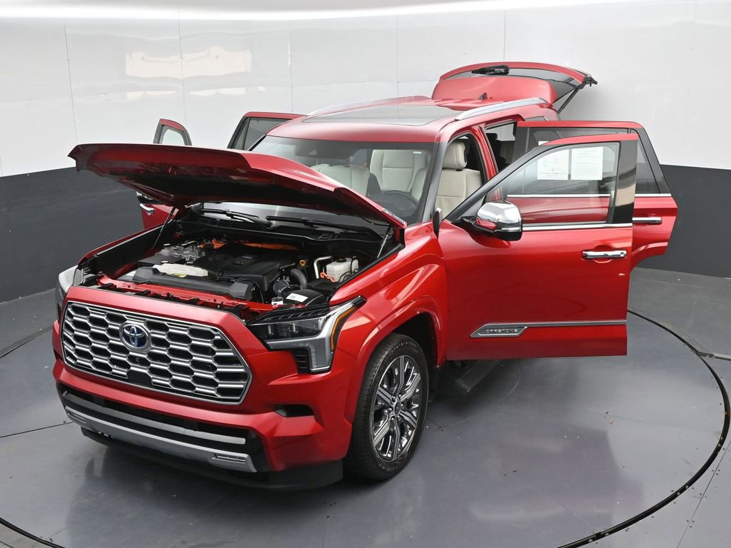 Used 2023 Toyota Sequoia Capstone image 61