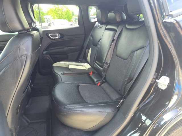 Used 2025 Jeep Compass Latitude w/ Altitude Special Edition AWD/4WD image 26